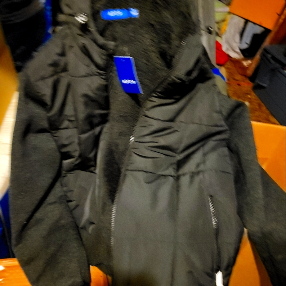 Hoodie.L Apt 9 black